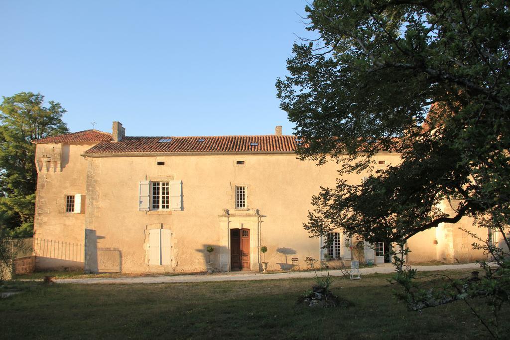 Chateau De La Combe Puyrenier Esterno foto