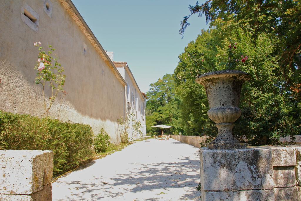 Chateau De La Combe Puyrenier Esterno foto