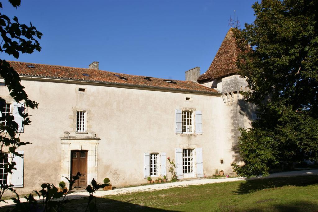 Chateau De La Combe Puyrenier Esterno foto
